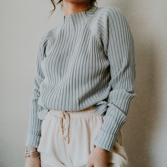 Vintage Sweaters - VINTAGE • baby blue ribbed mock neck sweater